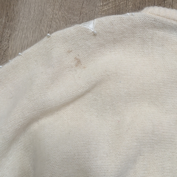 Laura Gayle Vintage Inspired Lambs Wool Angora Rabbit fur Blend Sweater - Picture 13 of 13